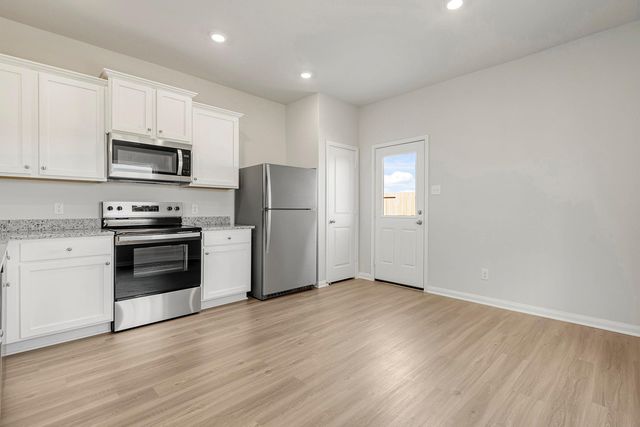 8210 Sunberry Shadow Drive, Houston, TX 77016