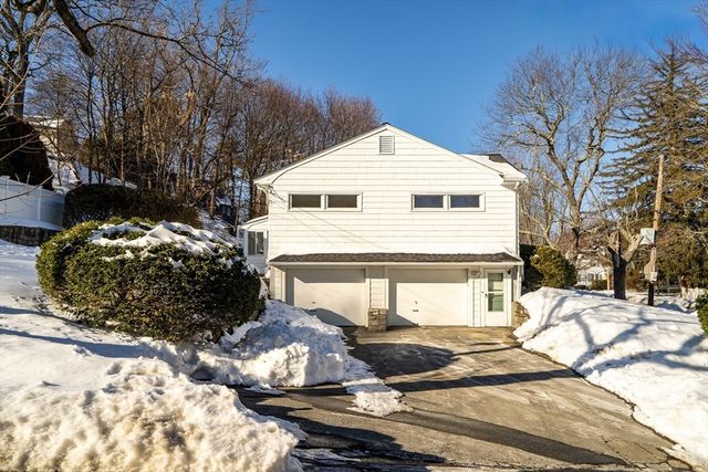 72 Crosby St, Arlington, MA 02474