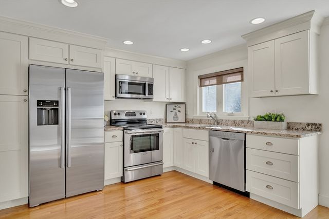 72 Crosby St, Arlington, MA 02474