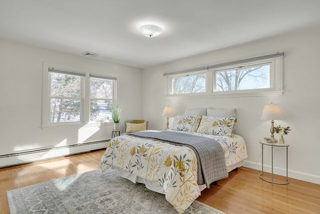 72 Crosby St, Arlington, MA 02474