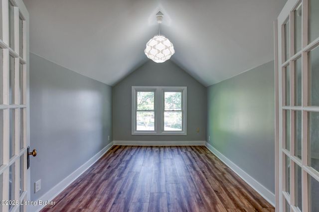 2103 Wrocklage Ave, Louisville, KY 40205
