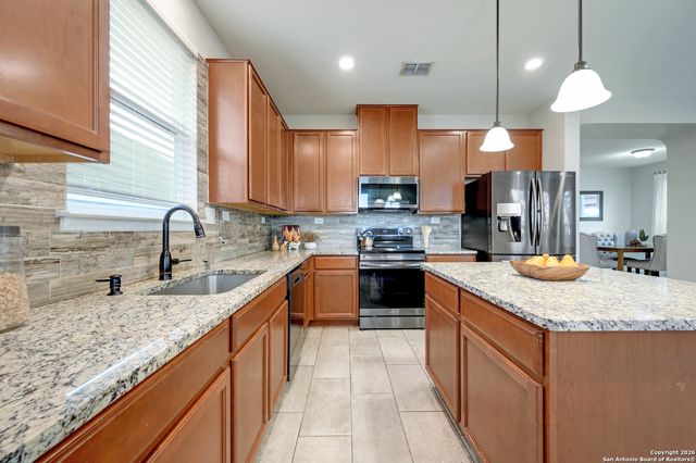 10142 Overlook Canyon, San Antonio, TX 78245