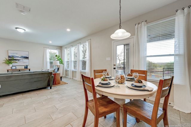 10142 Overlook Canyon, San Antonio, TX 78245