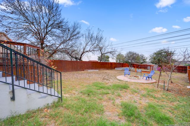 10142 Overlook Canyon, San Antonio, TX 78245