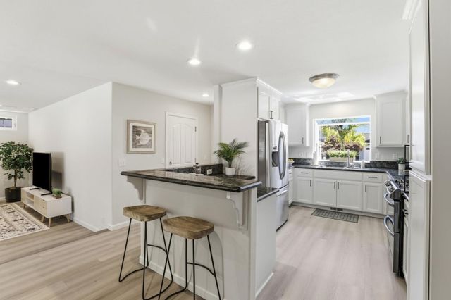 200 Cortez Street, Capitola, CA 95010