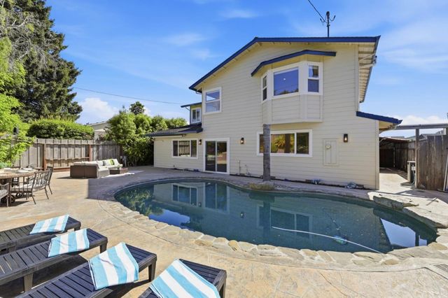 200 Cortez Street, Capitola, CA 95010