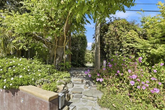 200 Cortez Street, Capitola, CA 95010