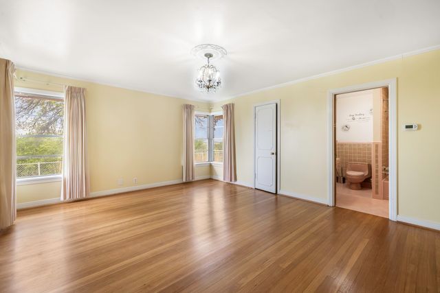 2000 Standifer Street, Fort Worth, TX 76164