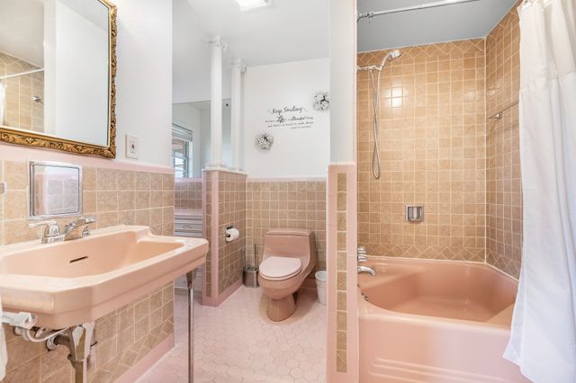 2000 Standifer Street, Fort Worth, TX 76164