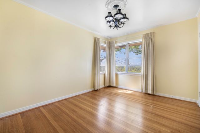 2000 Standifer Street, Fort Worth, TX 76164