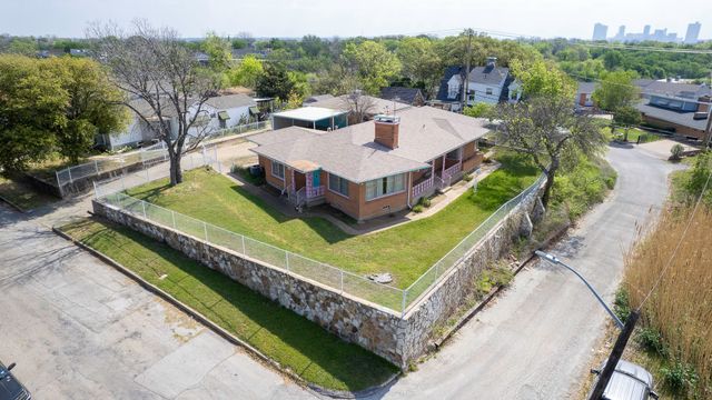 2000 Standifer Street, Fort Worth, TX 76164