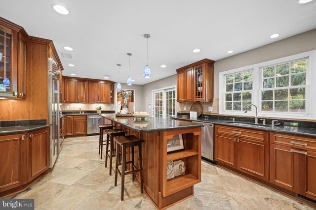 6710 WEMBERLY WAY, Mclean, VA 22101