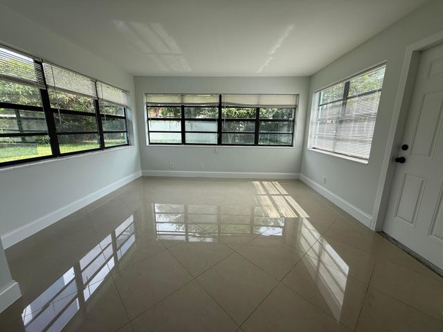 477 NE 35th Street, Boca Raton, FL 33431