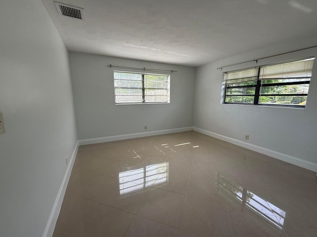 477 NE 35th Street, Boca Raton, FL 33431