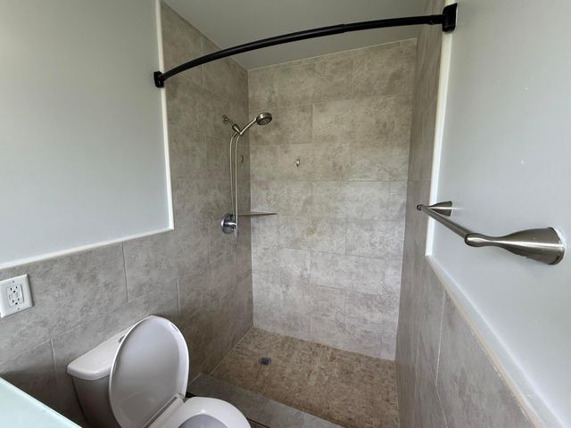 477 NE 35th Street, Boca Raton, FL 33431