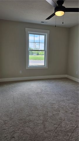 1443 Paul Revere Way, Troy, OH 45373