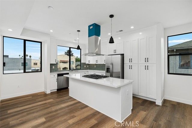 4538 W 18th Street, Los Angeles, CA 90019