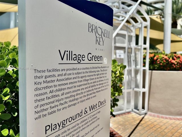 848 Brickell Key Dr 3206, Miami, FL 33131