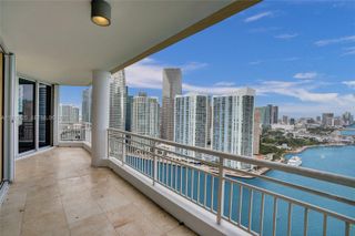 848 Brickell Key Dr 3206, Miami, FL 33131