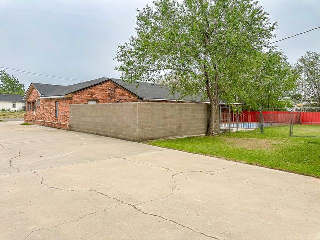600 S Mcgee Street, Borger, TX 79007