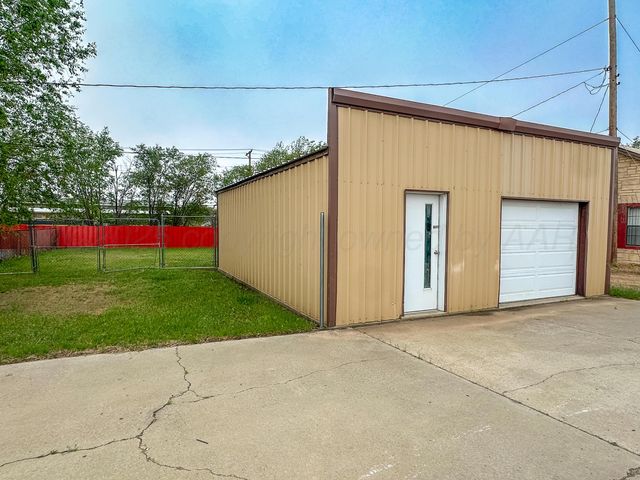 600 S Mcgee Street, Borger, TX 79007