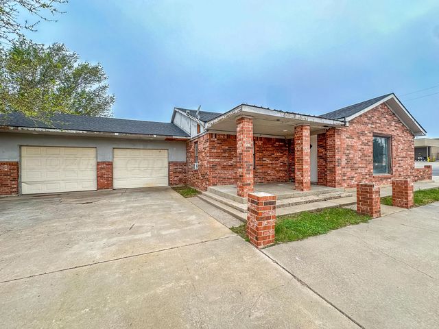 600 S Mcgee Street, Borger, TX 79007