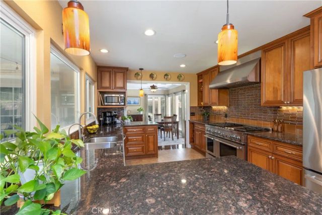 6551 E. Bacarro, Long Beach, CA 90815
