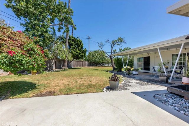 6551 E. Bacarro, Long Beach, CA 90815