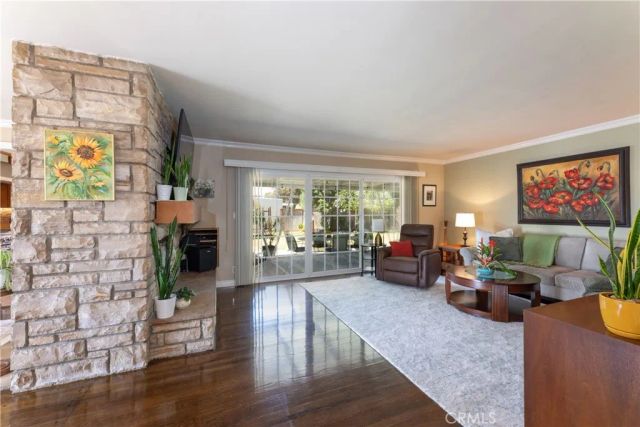 6551 E. Bacarro, Long Beach, CA 90815
