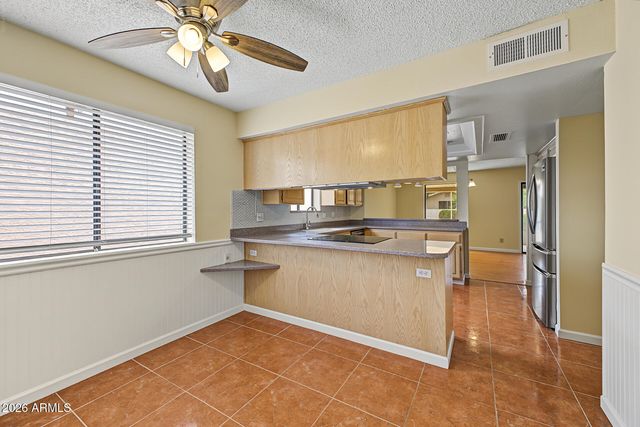 25668 S HOWARD Drive, Sun Lakes, AZ 85248