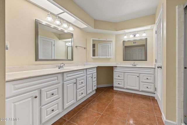 25668 S HOWARD Drive, Sun Lakes, AZ 85248