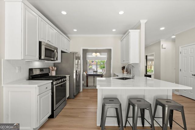 378 Silverthorn Drive NW, Marietta, GA 30064