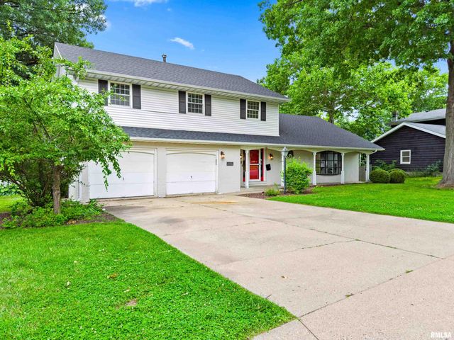 5311 N WOODVIEW Avenue, Peoria, IL 61614