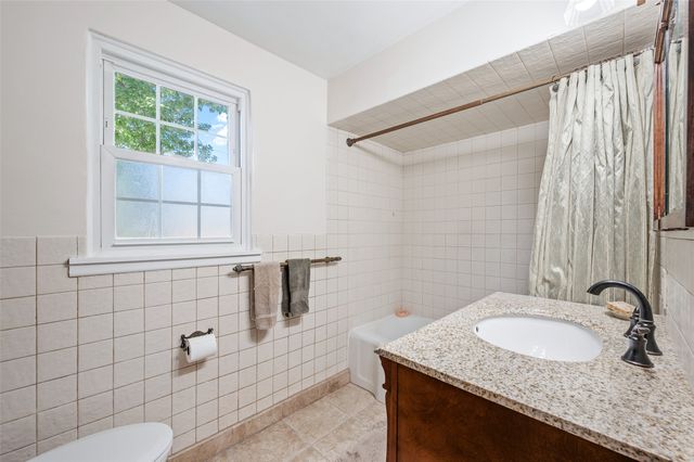 3400 Jefferson Avenue, Des Moines, IA 50310