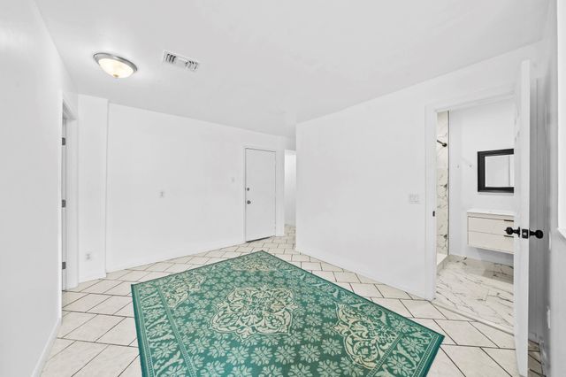 16723 Running Quail Court, Houston, TX 77489