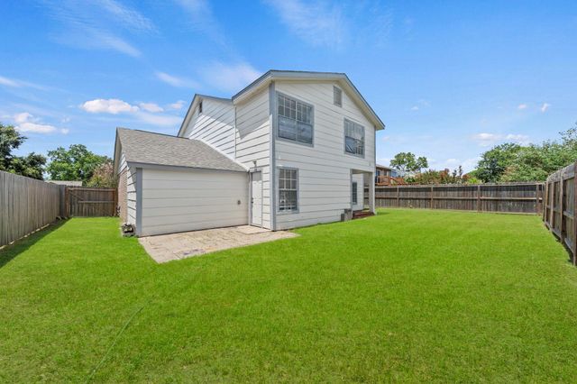16723 Running Quail Court, Houston, TX 77489