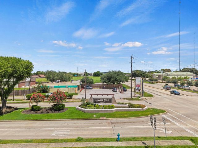 16723 Running Quail Court, Houston, TX 77489