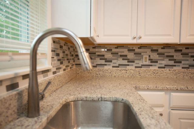 2308 and 2310 Blackwood Road, Little Rock, AR 72207