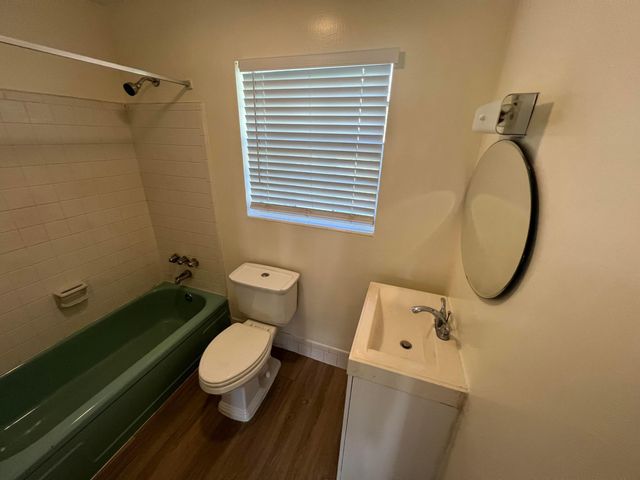 1150 W Blue Heron Boulevard, Riviera Beach, FL 33404