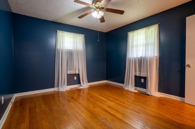 89 N Pine Street, Trenton, GA 30752