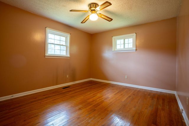 89 N Pine Street, Trenton, GA 30752