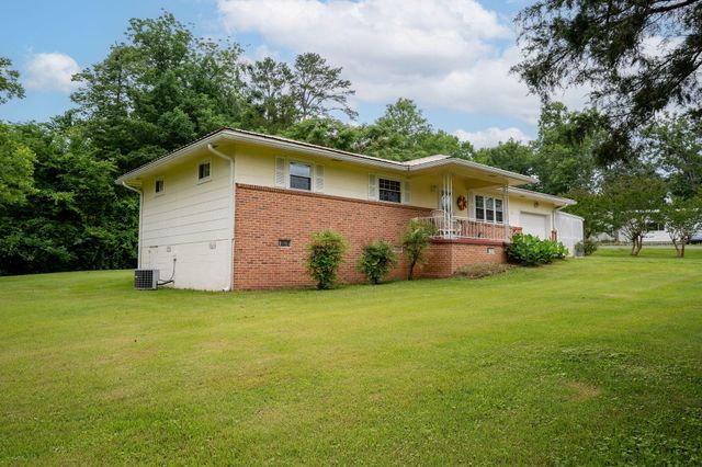 89 N Pine Street, Trenton, GA 30752