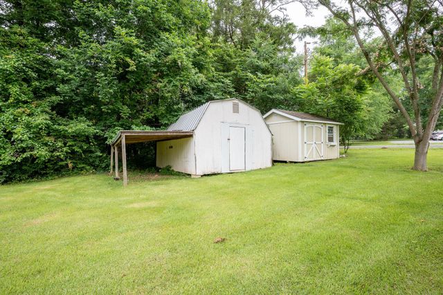 89 N Pine Street, Trenton, GA 30752