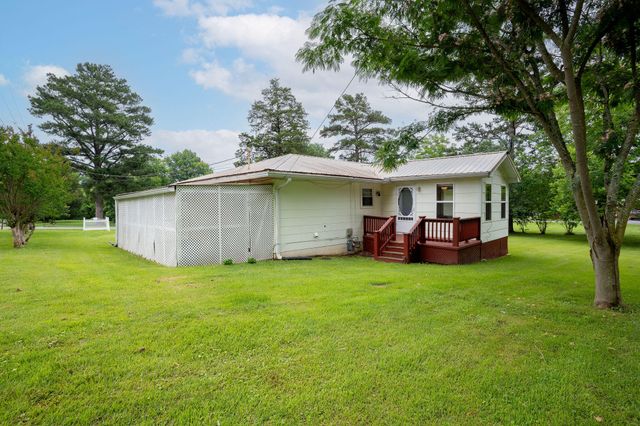 89 N Pine Street, Trenton, GA 30752