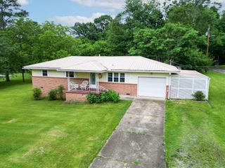 89 N Pine Street, Trenton, GA 30752