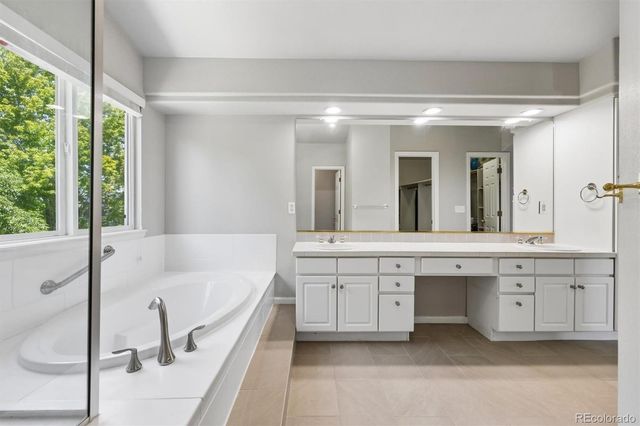 5725 Glenstone Drive, Littleton, CO 80130