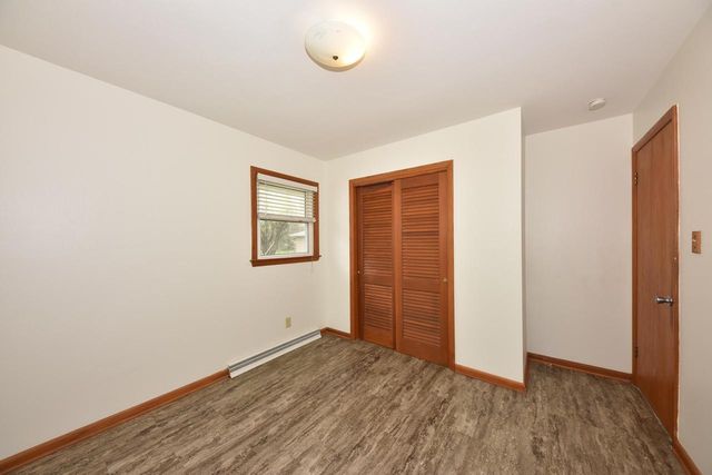 5760 W Betty LANE, Brown Deer, WI 53223
