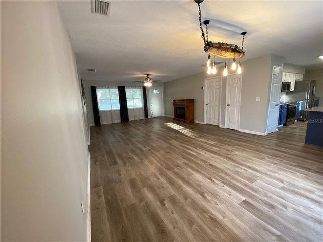 4709 CHARRO LANE, Plant City, FL 33565