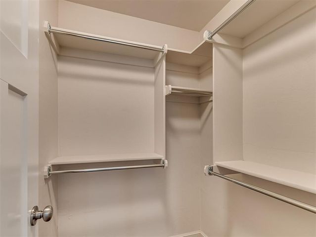 521 NW 179th Street, Edmond, OK 73012