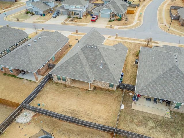 521 NW 179th Street, Edmond, OK 73012